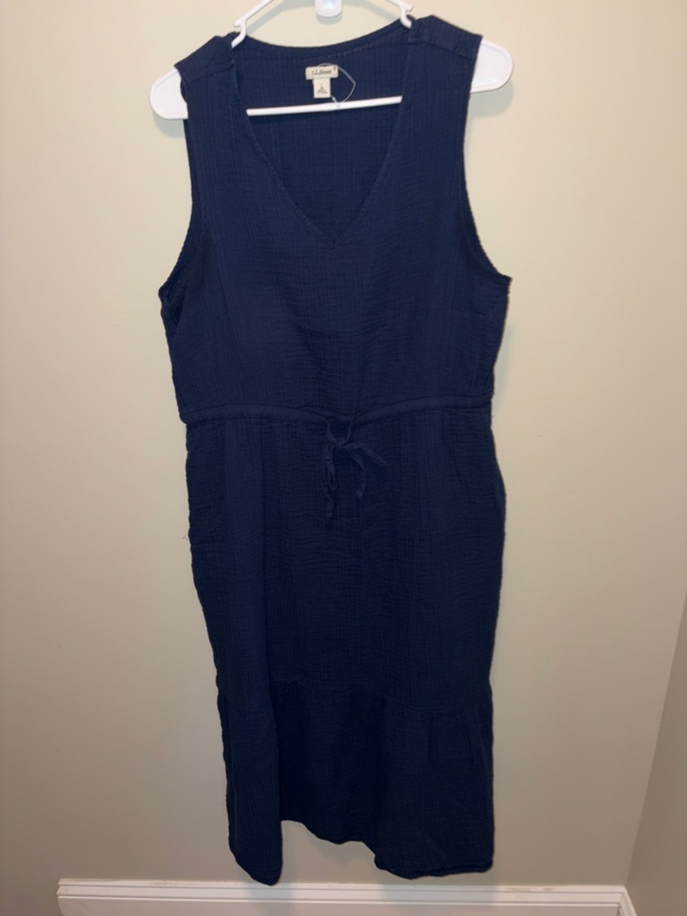 L.L. Bean Navy Sleeveless V-Neck Midi Dress with Tie Waist